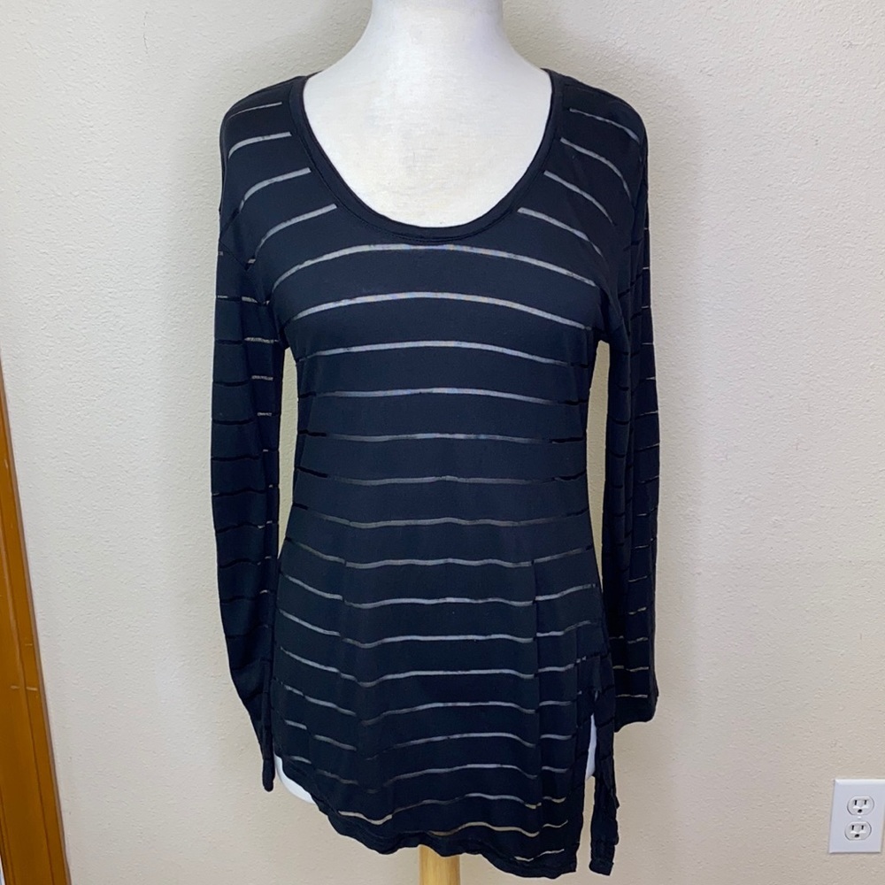Zella Athleisure Workout Top Size Medium